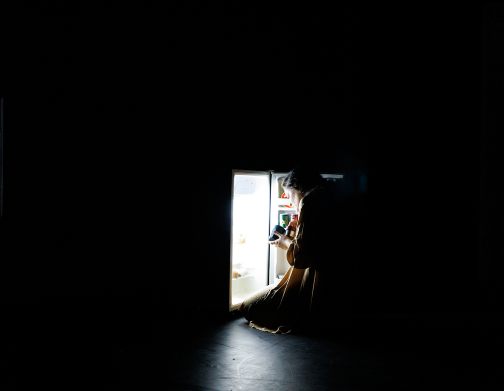 Bleu(s) — Spectacle immersif, Théâtre et scénographie engagée, vue 22